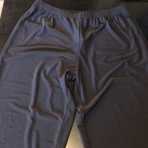 gray pants